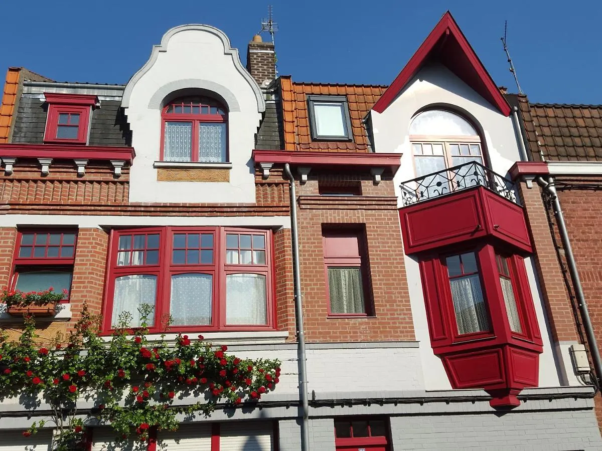 Au Troubadour Bed & Breakfast Lille