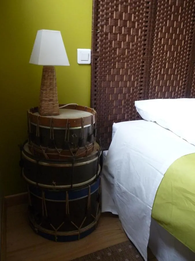 Au Troubadour Bed & Breakfast Lille