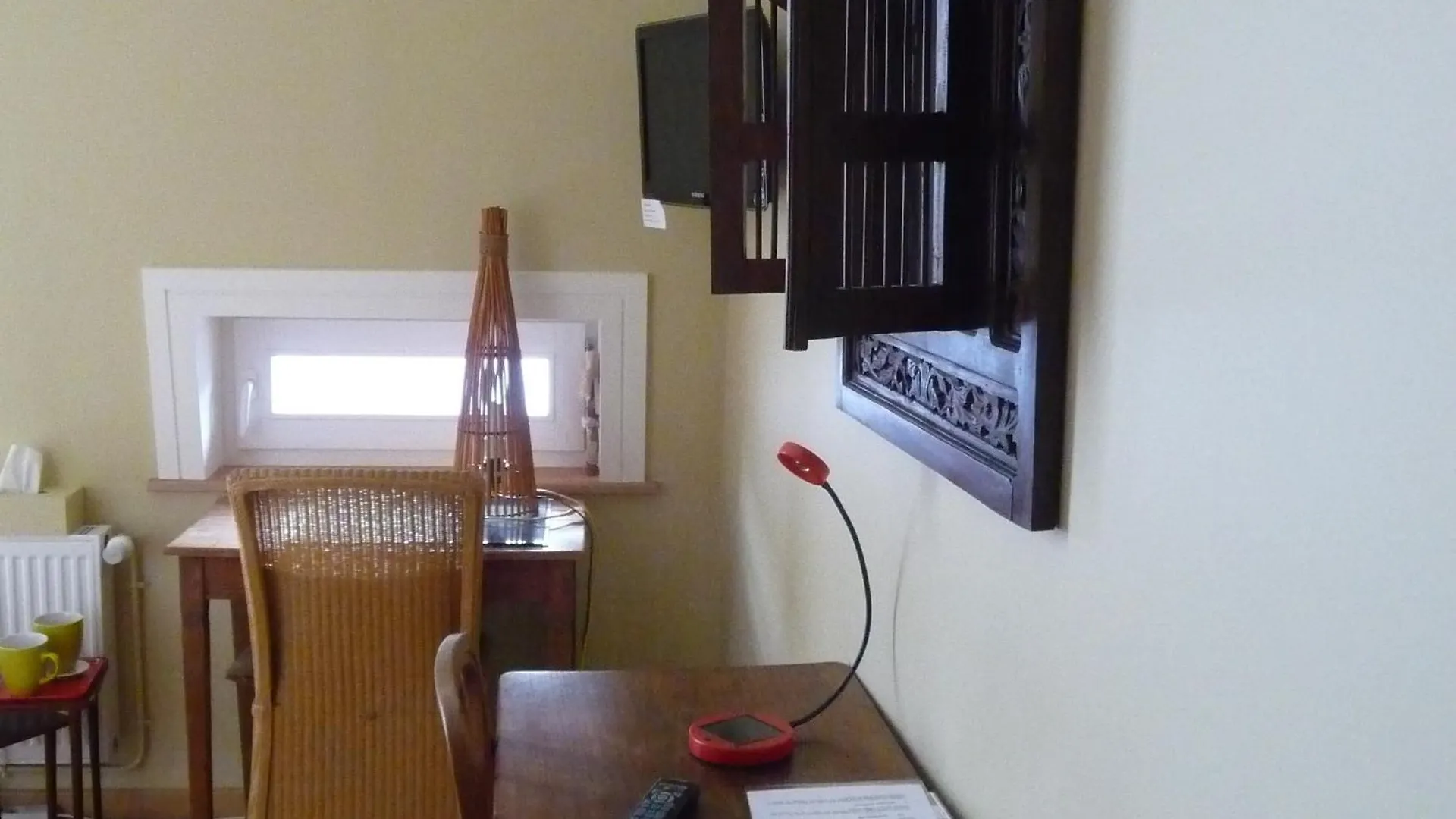 Au Troubadour Bed & Breakfast Lille