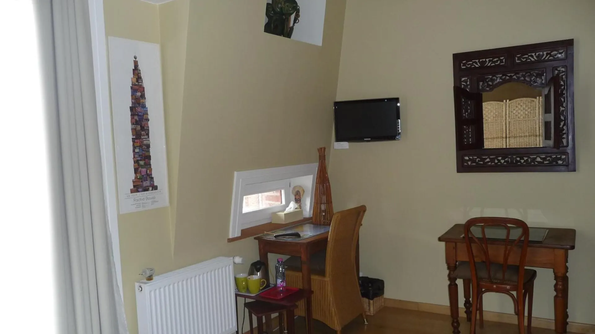Au Troubadour Bed & Breakfast Lille 3*,  France