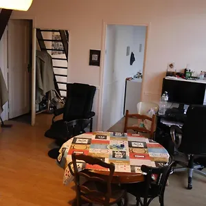  Auberge de jeunesse à Partagé